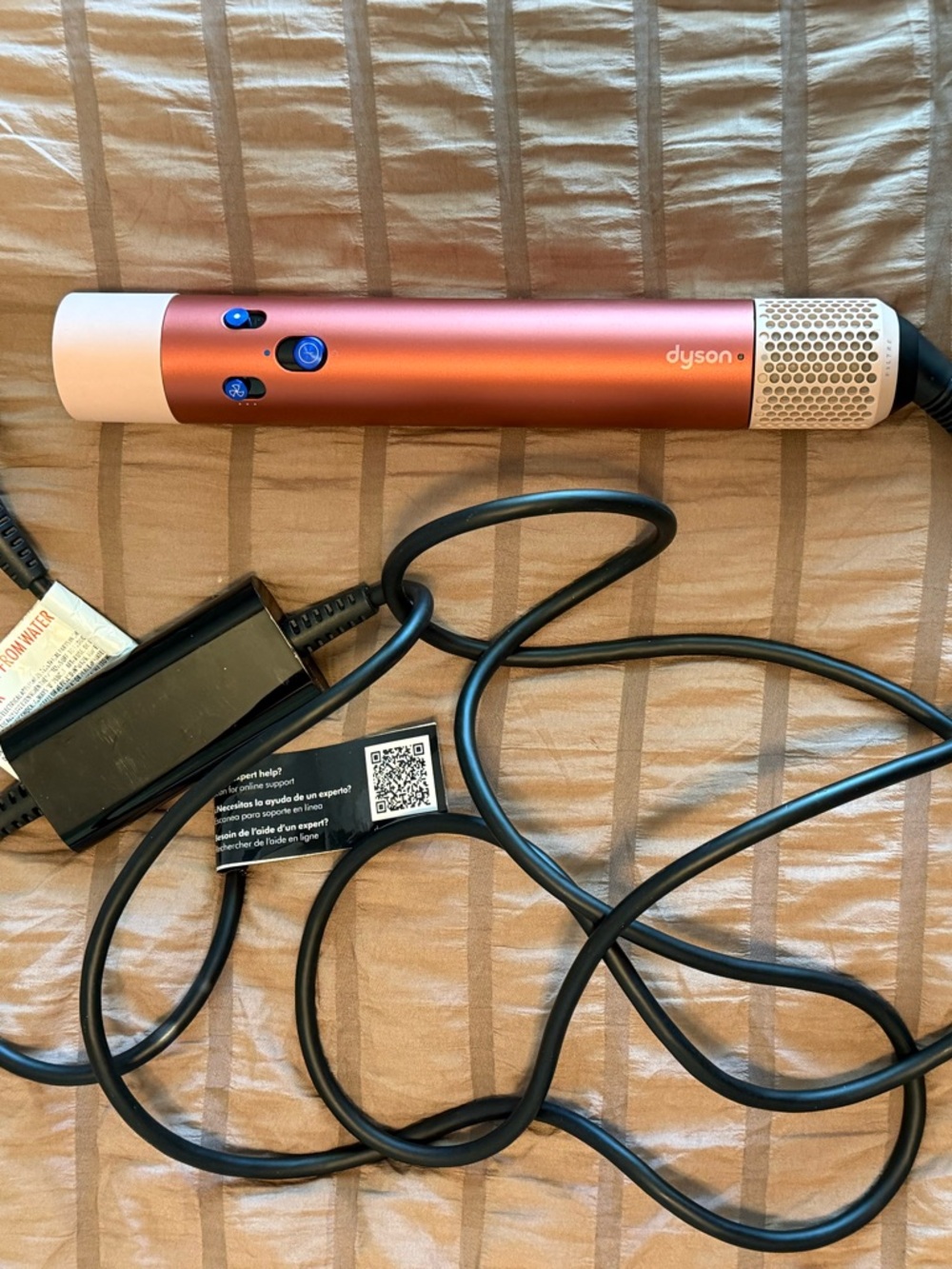 Dyson Special Edition Airwrap Multi-styler Complete Long - Stawberry Bronze - Picture 4 of 16